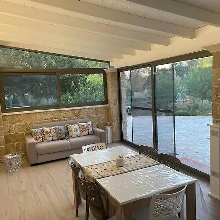 Trullo Nonno Nino דירה *